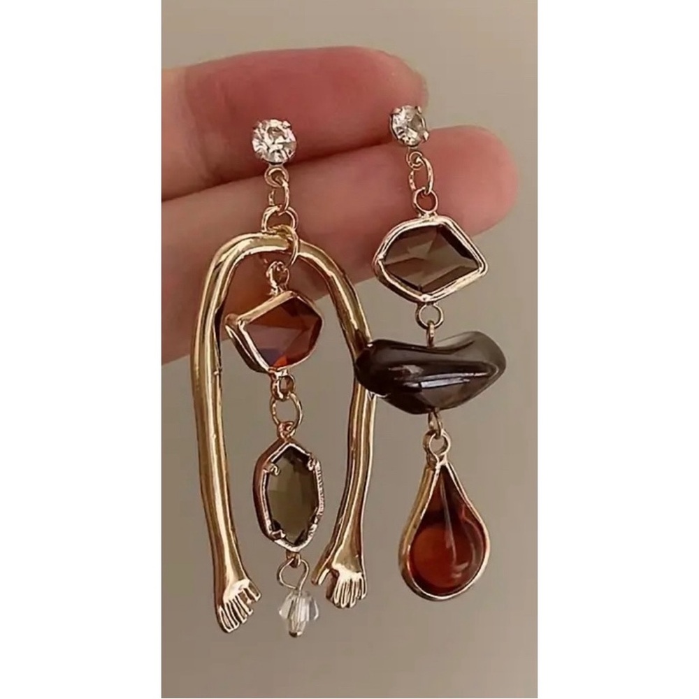 🆕 Gold CZ Retro Asymmetrical Dangle Earrings